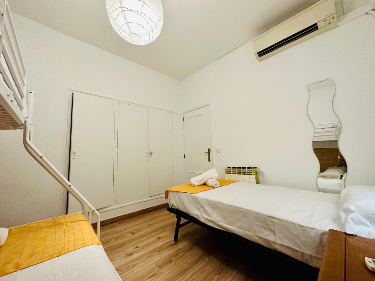 Punta Me Rooms Near The Gran Via Madrid Exteriér fotografie